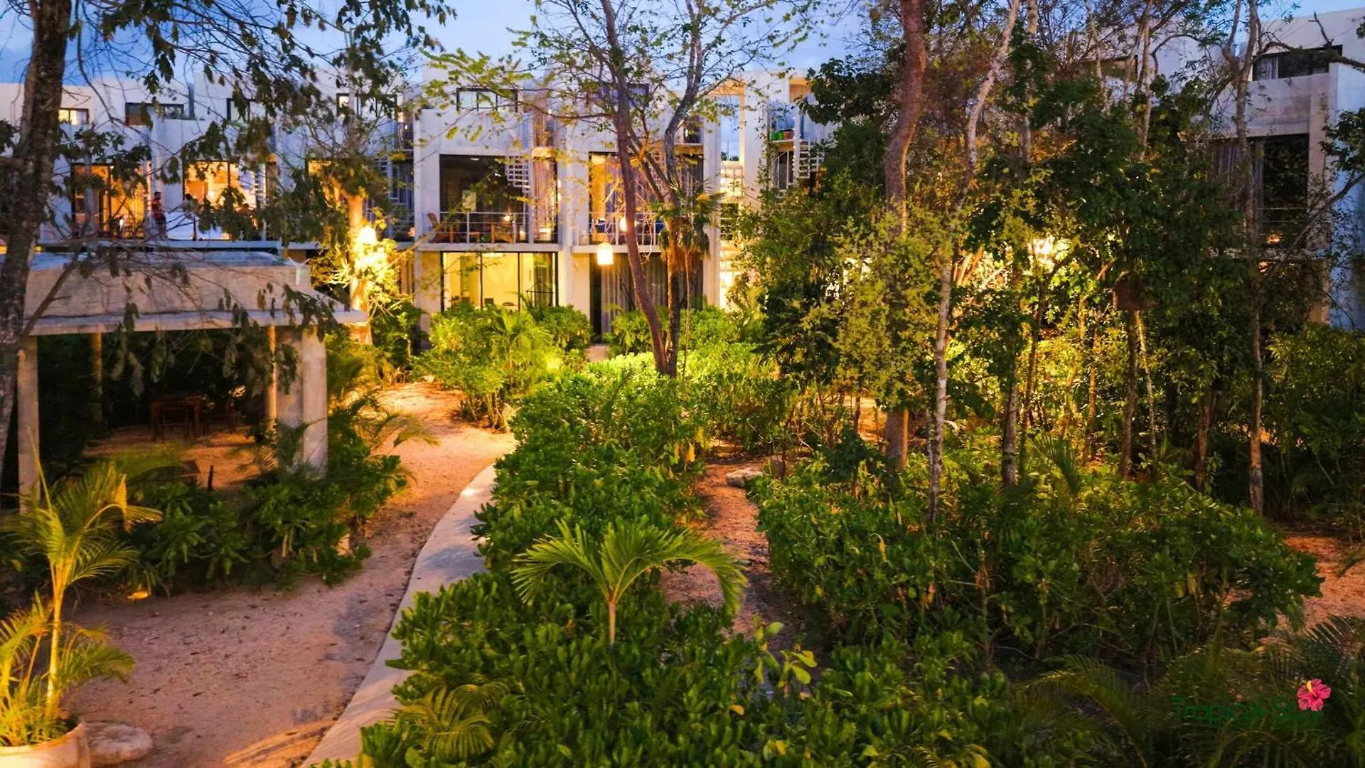 Private Pool & Grill 2 Bedroom Apartment 417 Selva Tulum Pueblo