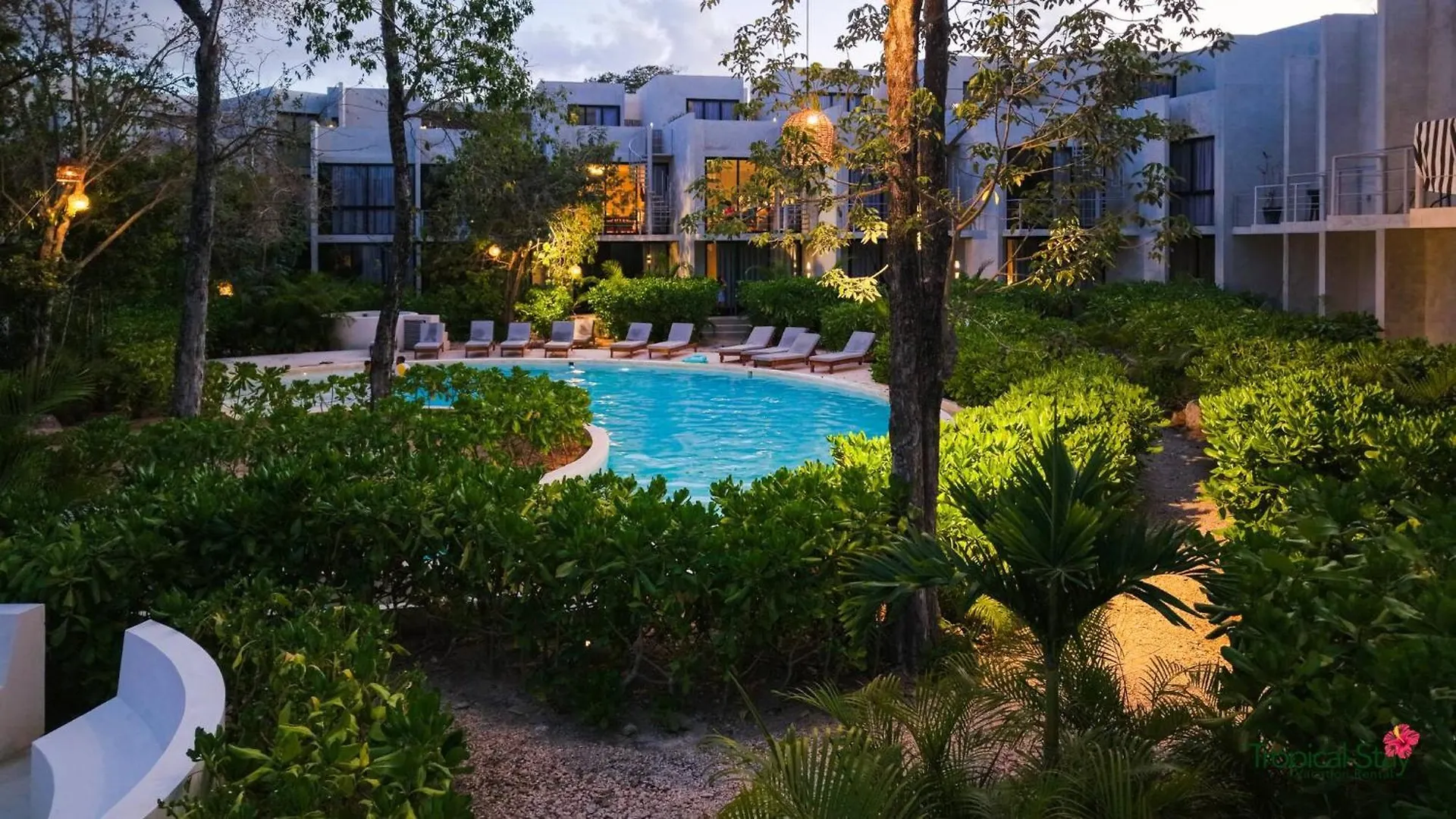 Private Pool & Grill 2 Bedroom Apartment 417 Selva Tulum Pueblo
